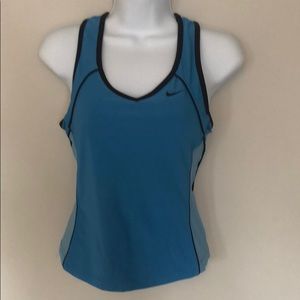 Nike fitted sports tank